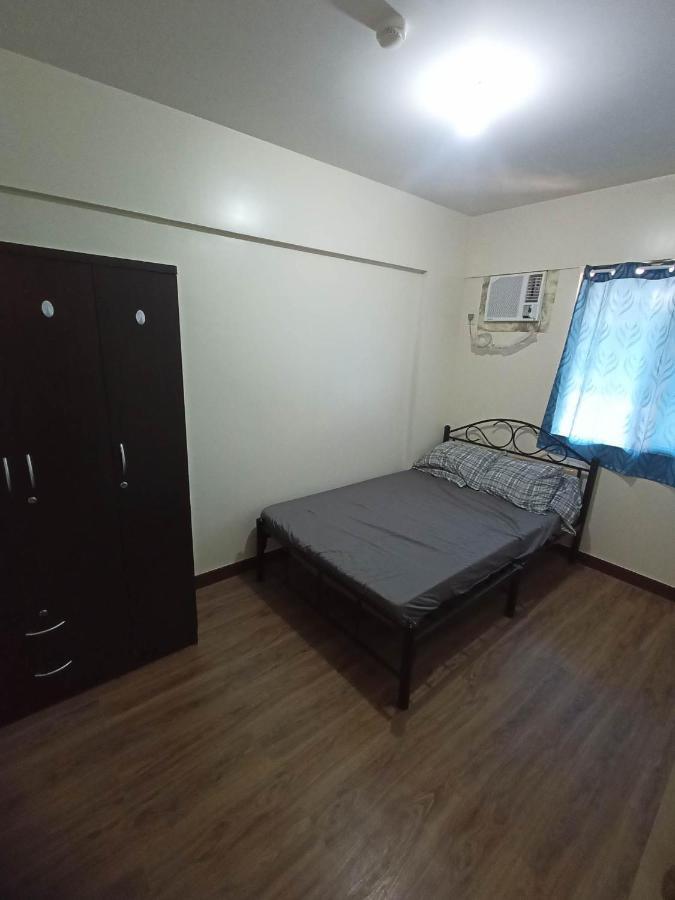 Acacia Estates Taguig Aparthotel Manila Esterno foto